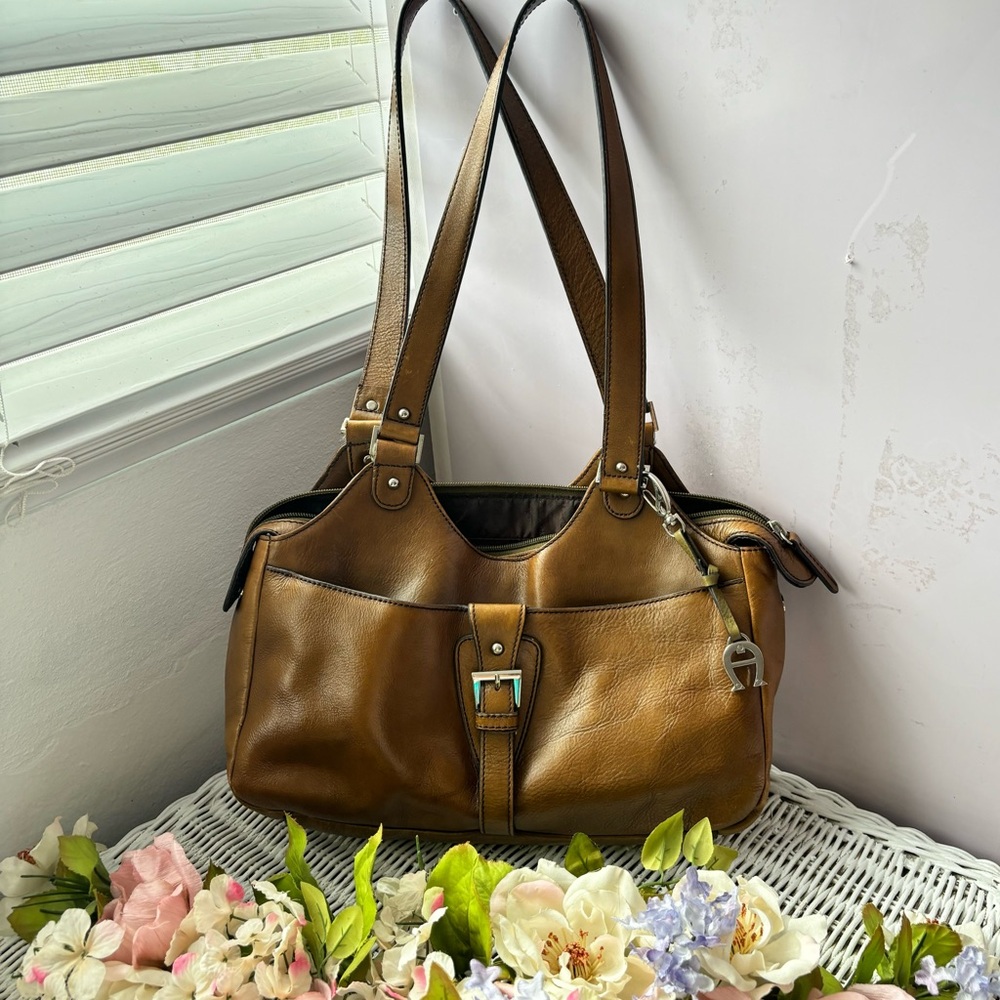 Vintage Elegant Brown Leather Tote Bag